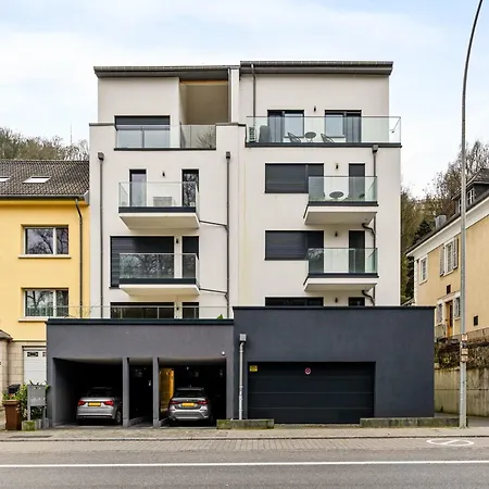 Stylish Near Eu Institutions * Luxemburg