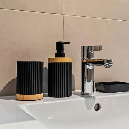 Stylish Near Eu Institutions * Luxemburg