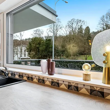 Elegant Comfort Modern In Limpertsberg
