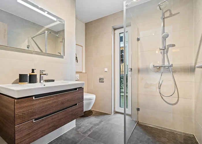 Stylish Near Eu Institutions