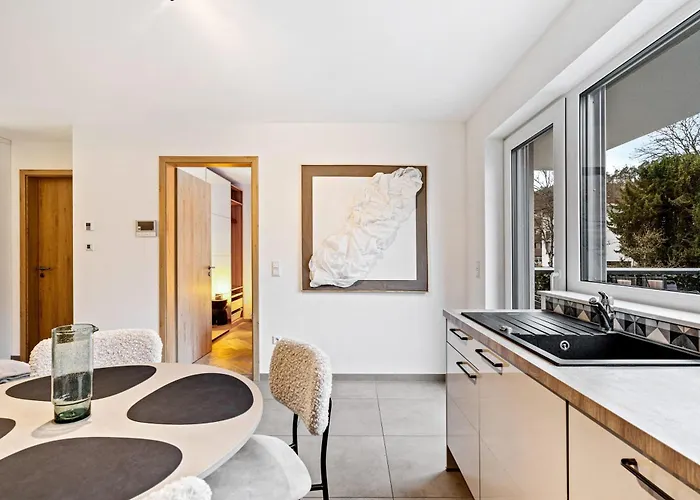 Stylish Near Eu Institutions Apartament