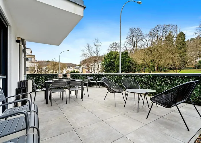 Stylish Near Eu Institutions Apartament